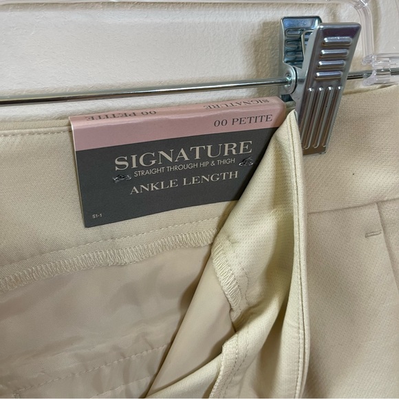 NWT Ann Taylor “Straight Through Hip & Thigh” ankle length pants 00P cream - Picture 5 of 7